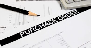 What's the Difference Between Purchase Orders Financing and Factoring