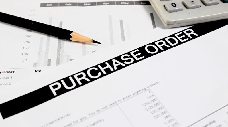 What's the Difference Between Purchase Orders Financing and Factoring